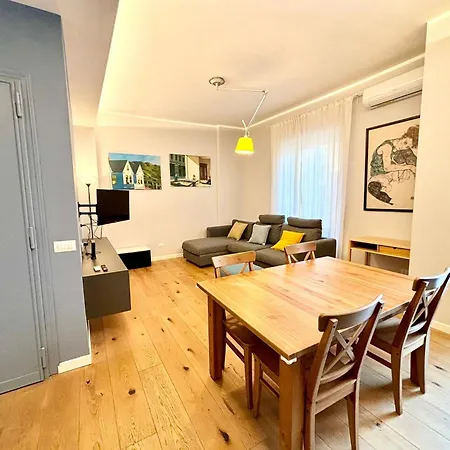 Good Living Apartmán *